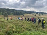 Mladí dobrovolníci z Česka, Německa a dalších zemí se opět zapojí do revitalizace rašelinišť a mokřadů v Národním parku Šumava