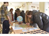 Dobrovolníci Geografické sekce Přírodovědecké fakulty Univerzity Karlovy