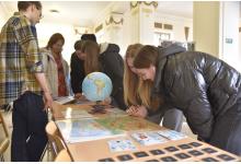Dobrovolníci Geografické sekce Přírodovědecké fakulty Univerzity Karlovy