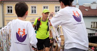 Hledáme srdcaře pro pořádání sbírky k 20 narozeninám Šafránu dětem na akci B7! 