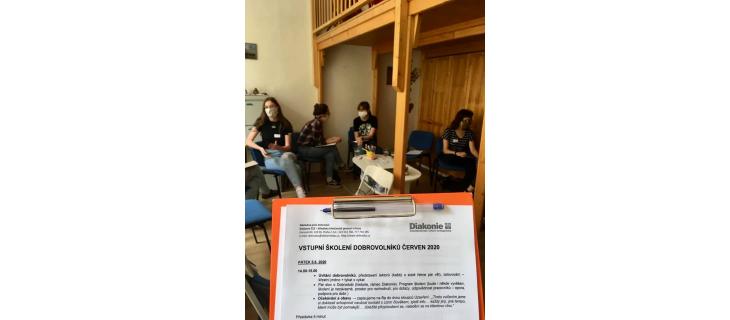 Vstupní vzdělávání dobrovolníků v Dobroduši - práce s lidmi s duševním onemocněním Vstupní vzdělávání dobrovolníků v Dobroduši - práce s lidmi s duševním onemocněním