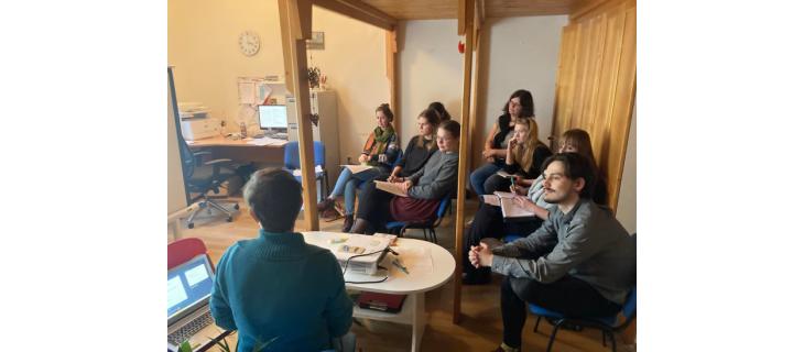 Vstupní vzdělávání dobrovolníků v Dobroduši - práce s lidmi s duševním onemocněním Vstupní vzdělávání dobrovolníků v Dobroduši - práce s lidmi s duševním onemocněním