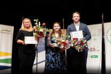 CENY KŘESADLO ZA ROK 2025 BYLY PŘEDÁNY DOBROVOLNÍKŮM PLZEŇSKÉHO KRAJE CENY KŘESADLO ZA ROK 2025 BYLY PŘEDÁNY DOBROVOLNÍKŮM PLZEŇSKÉHO KRAJE